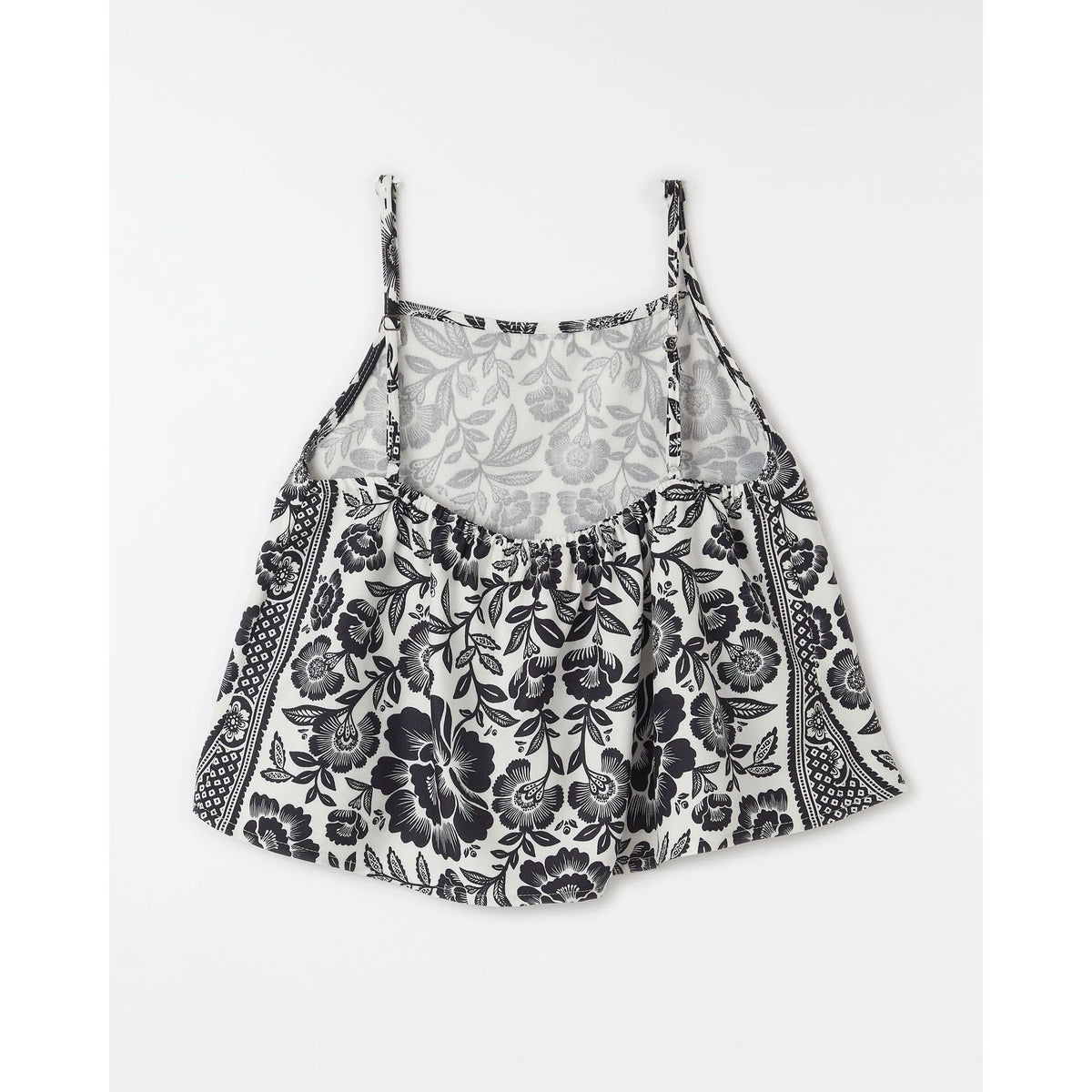 REGATA JARDIM ROMANCE E