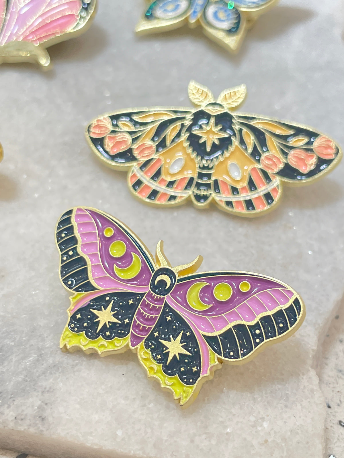 Butterfly pin