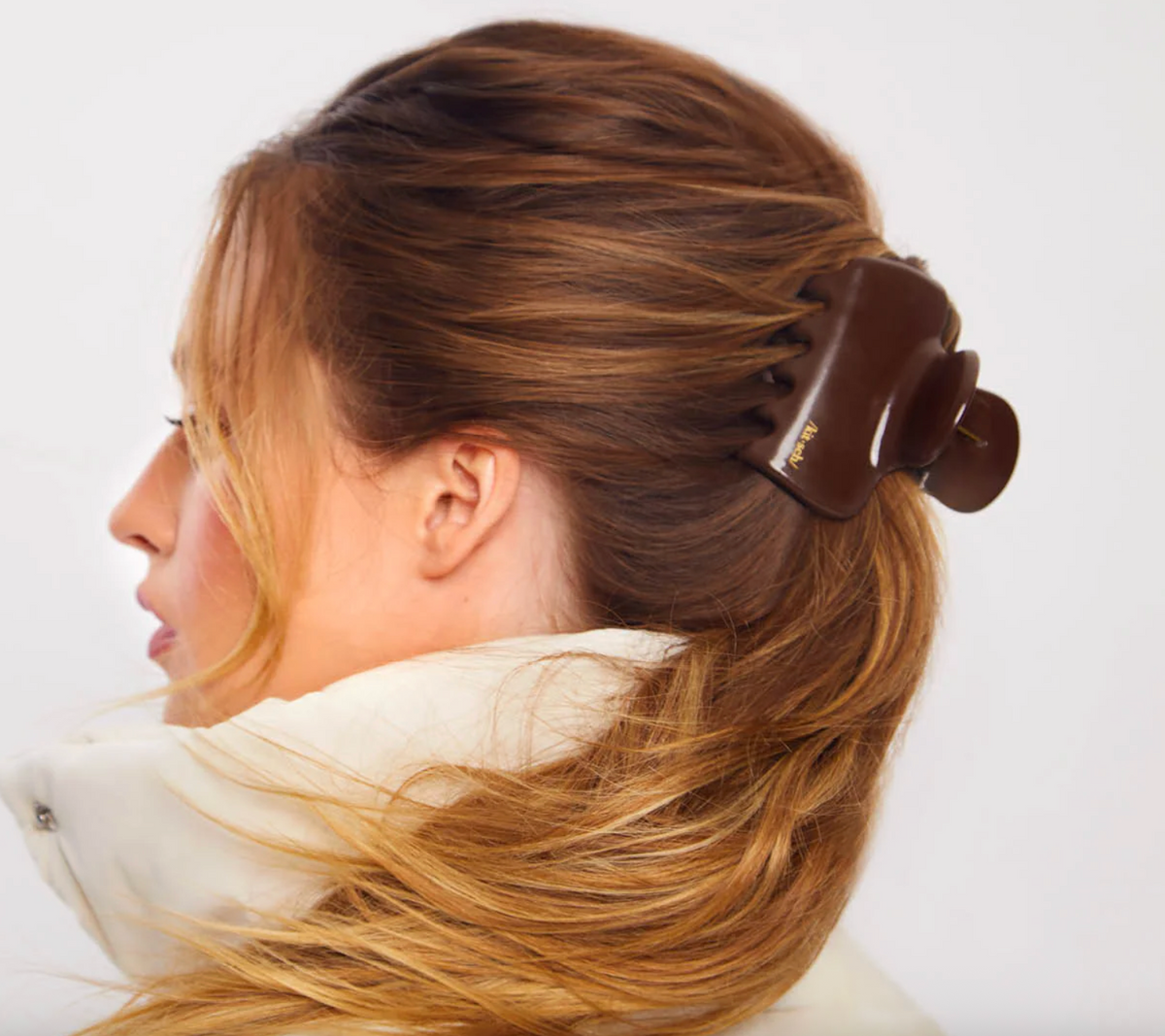 Recycled plastic claw clip