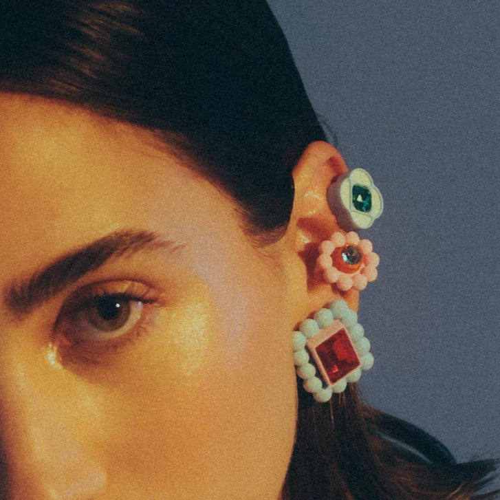 FLOWER CRYSTAL EARCUFF