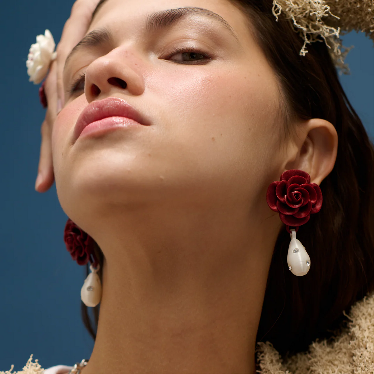 DOUBLE ROSE EARRINGS