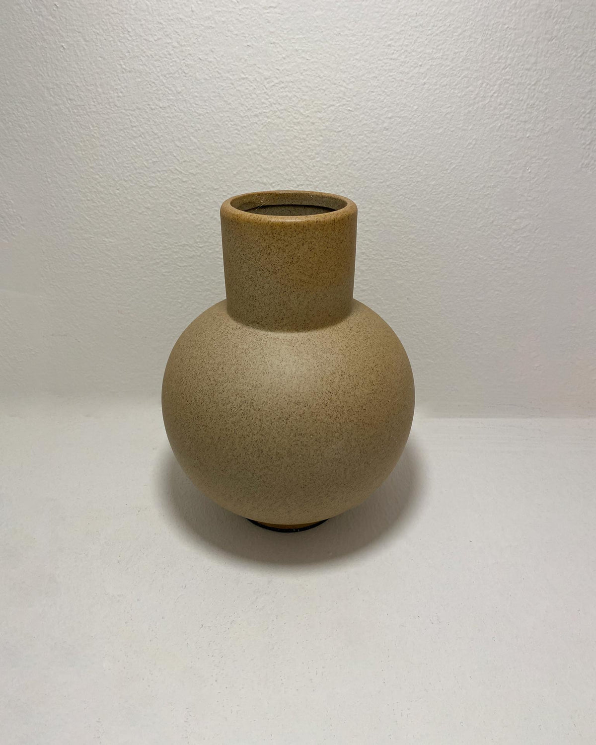 Round Bottom vase